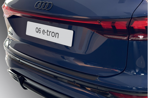 Loading sill protection Audi Q6 e-tron